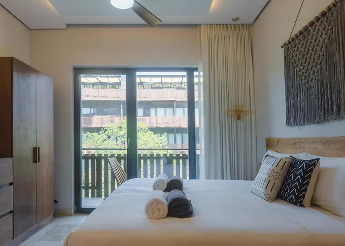 Apartment Stylish Amira District With Shared Pool & Gym *