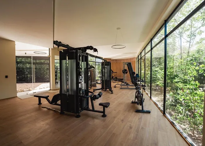 Apartment Stylish Amira District With Shared Pool & Gym *