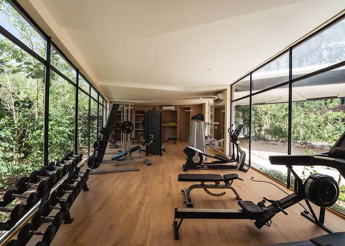Stylish Amira District With Shared Pool & Gym